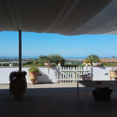 La Dimora Dei 5 Sensi Bed and Breakfast Faiano Exteriör bild