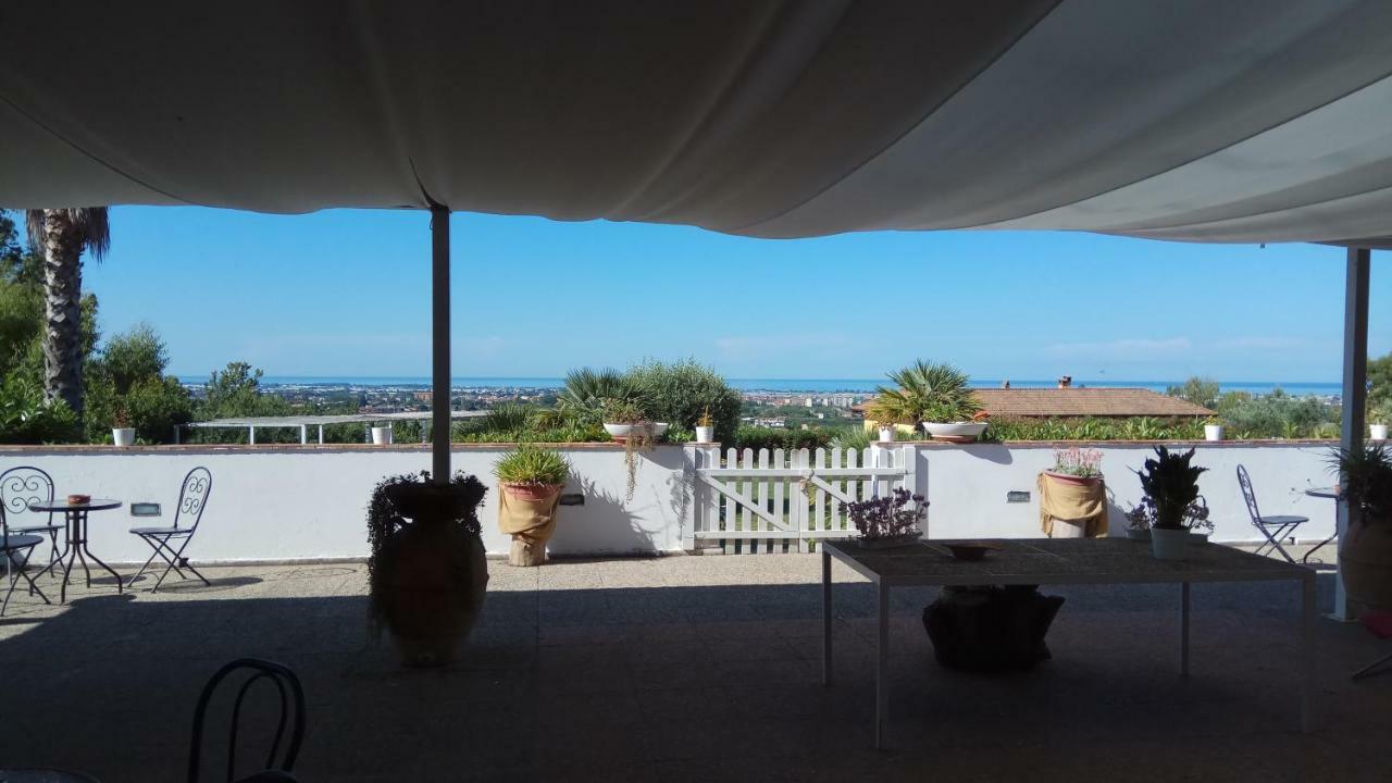 La Dimora Dei 5 Sensi Bed and Breakfast Faiano Exteriör bild